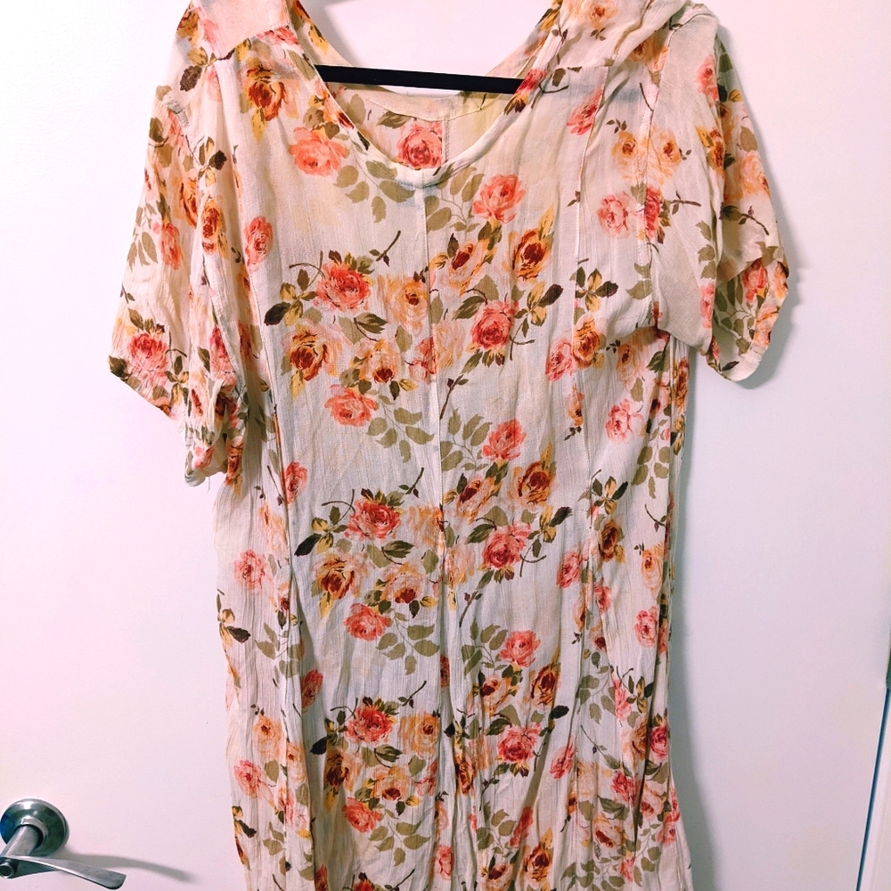 Breezy floral dress - Picture 1 of 2